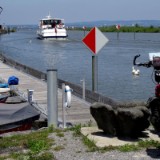 1505F 063 Alter Rhein in Bodensee